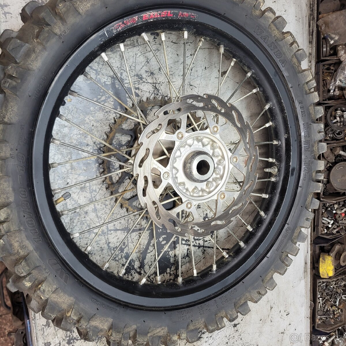 Zadni kolo yamaha yzf 450