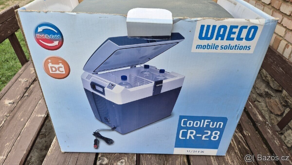 Auto lednička 12/24V ( chladí i ohřívá )