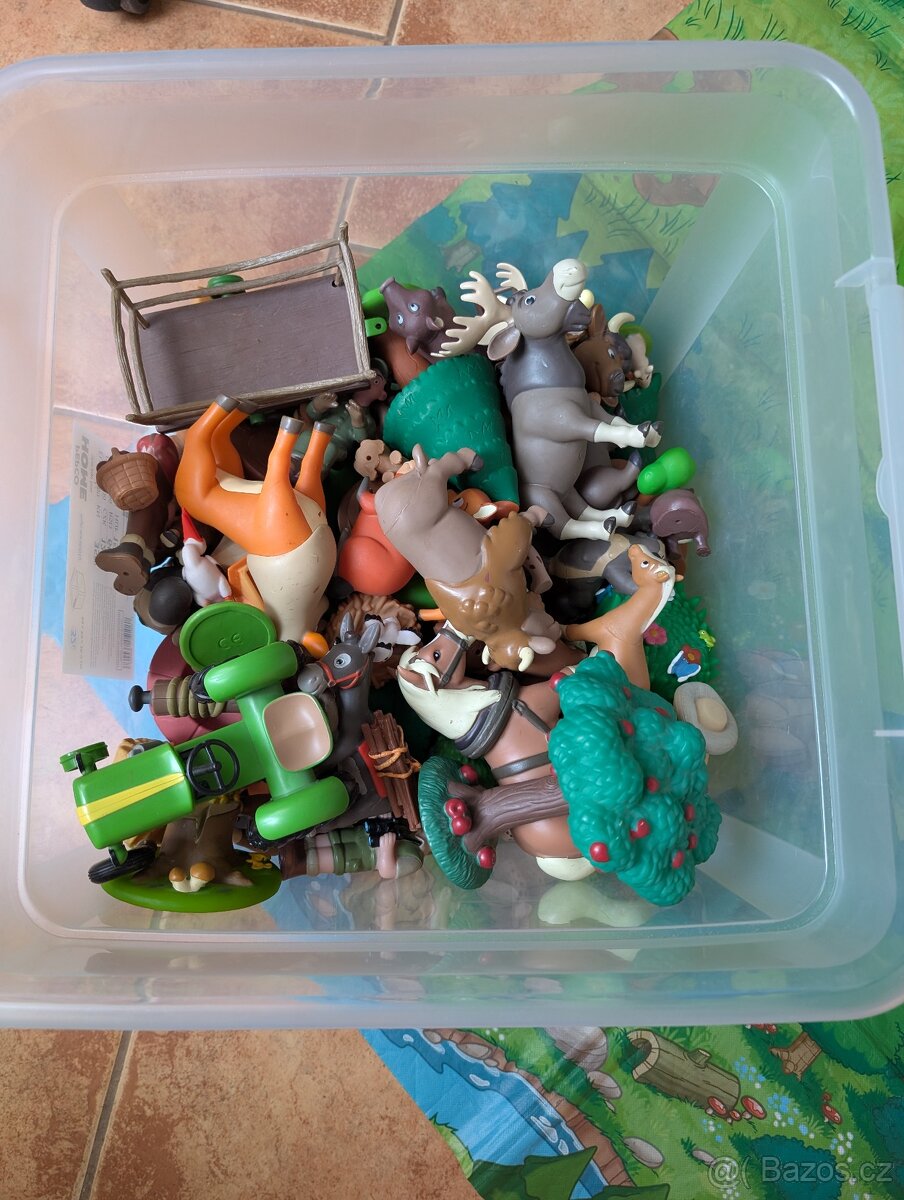 Zvířátka z lesa od De Agostiny + knihy