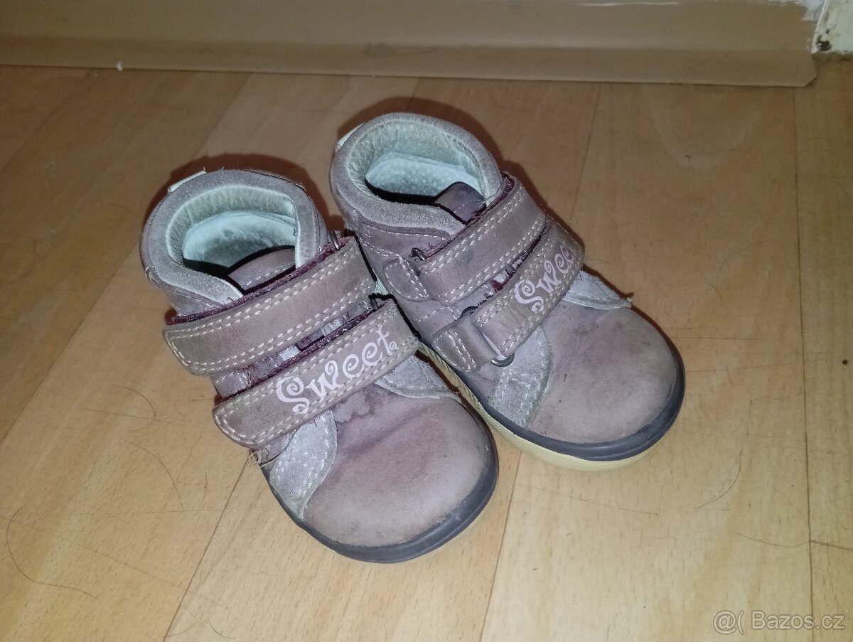 Kotníkové boty pro miminko Protetika vel.20