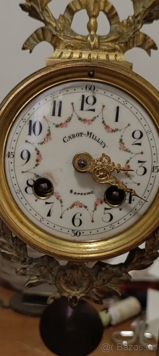 Starožitné hodiny