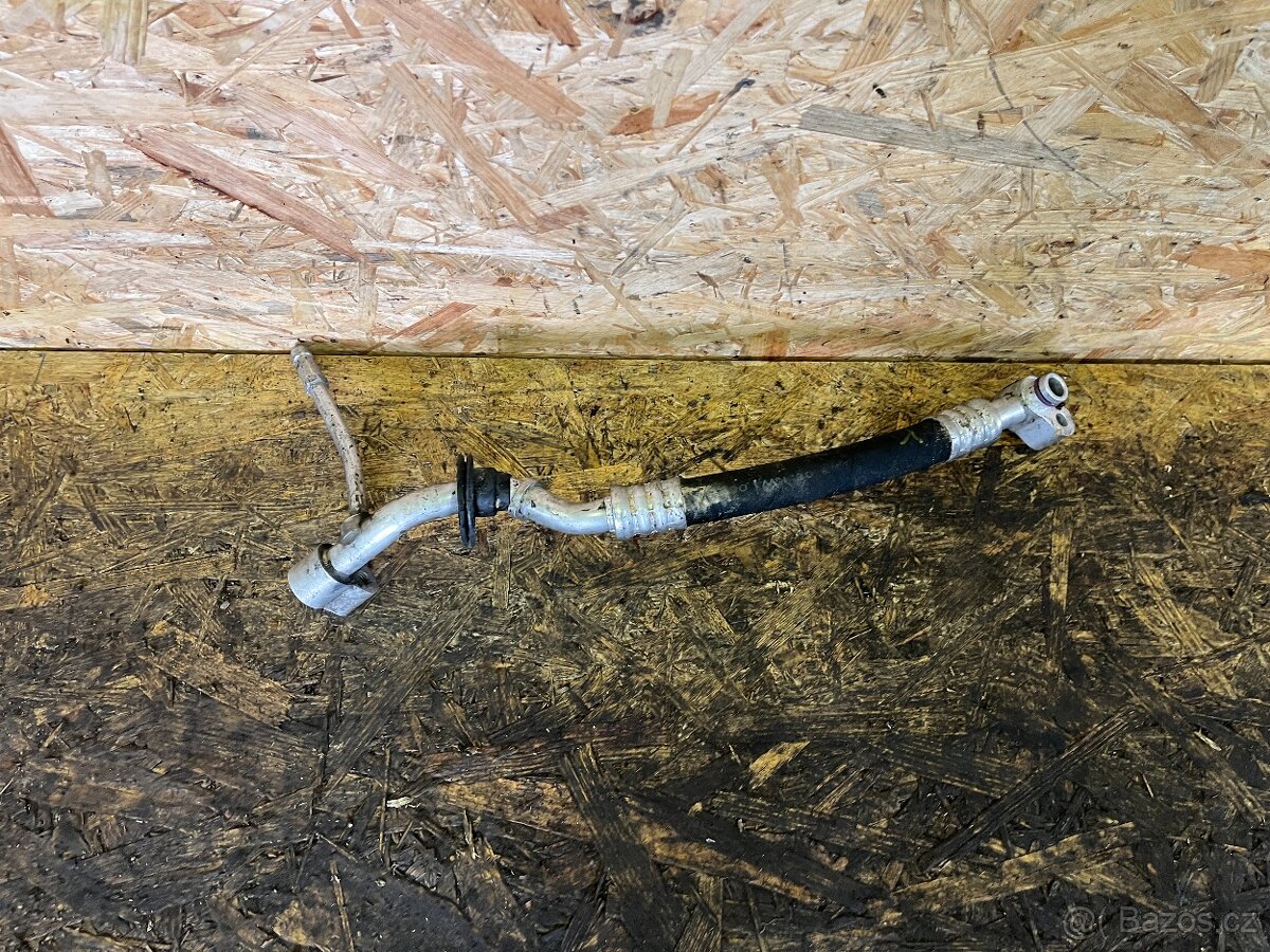 KLIMA HADICE VW TOUAREG 7L/ AUDI Q7 7L6820743J