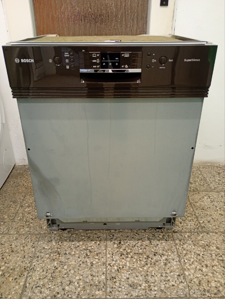 Myčka nádobí Bosch vestavná