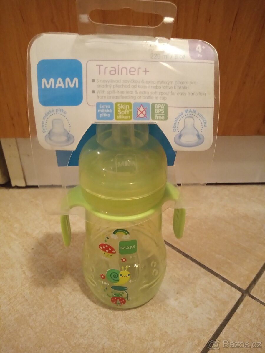 Potřeby na krmení dětí aj