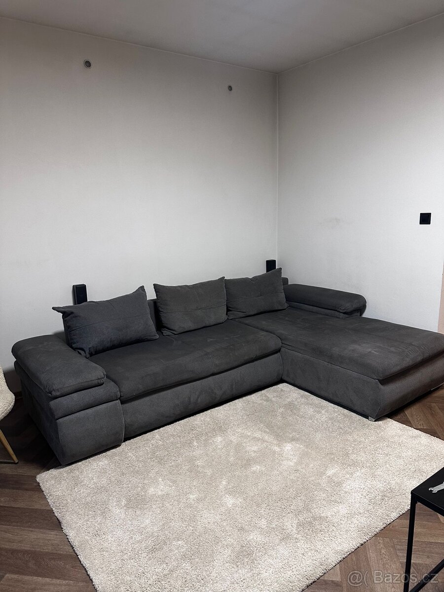 Rozkládací rohová sedačka