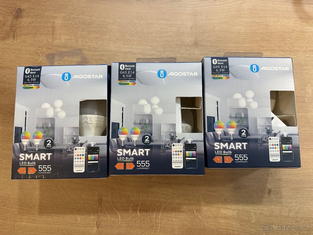 LED RGBW Stmívatelná žárovka