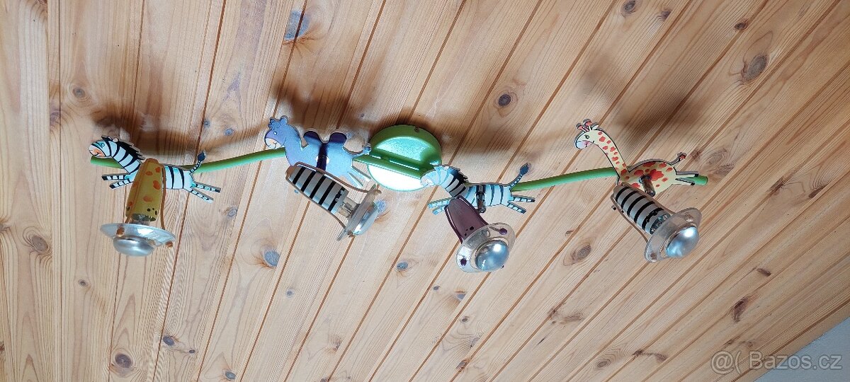 Dvě dětská svítidla