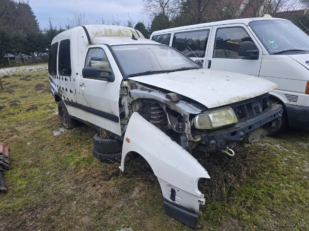 Seat Inca 1.4 na náhradní díly