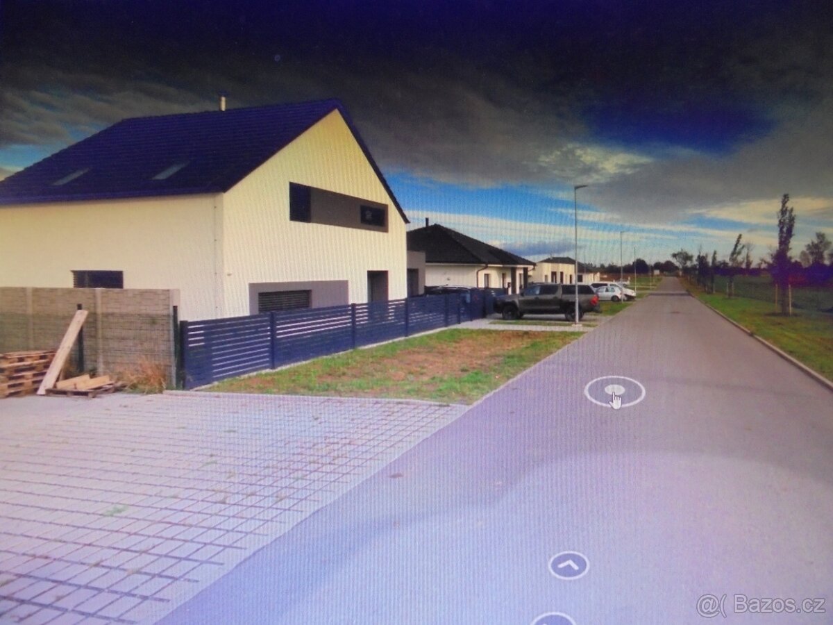 Krásné bydlení v nové čtvrti - stavební pozemek 598m2