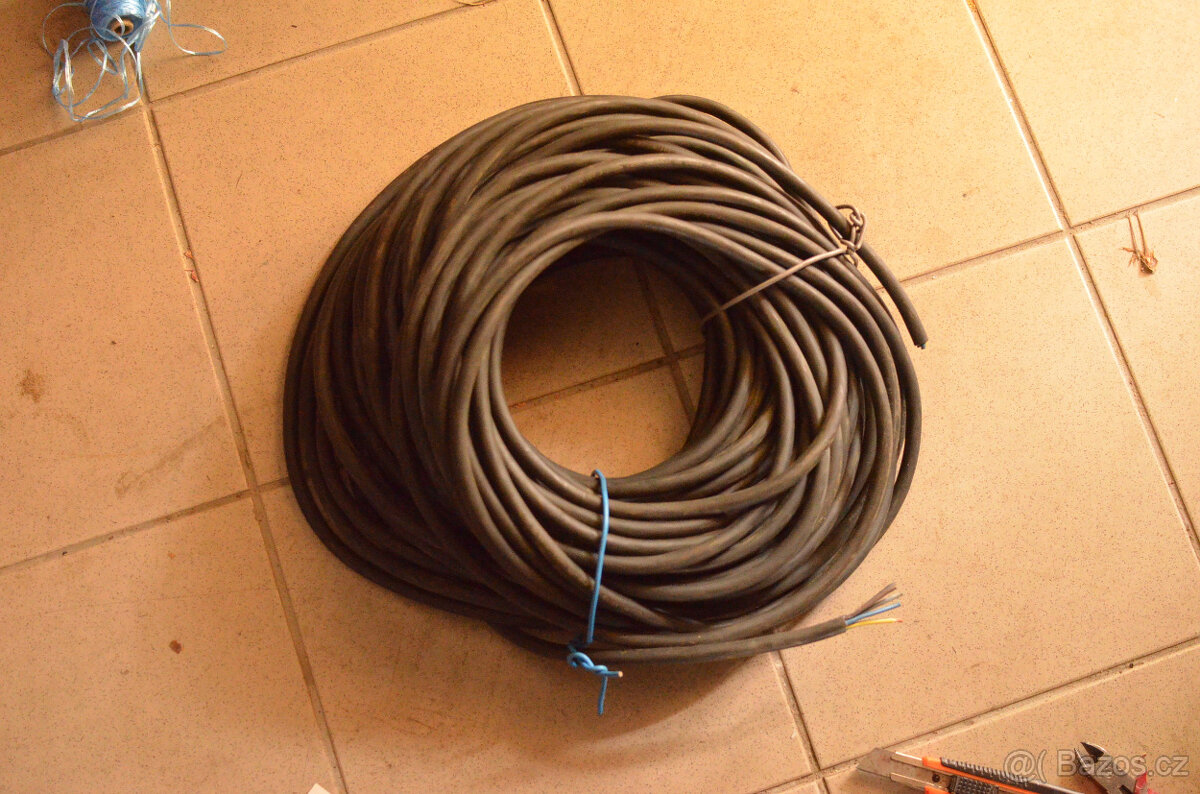 Kabel  5x2,5 licna asi 44m