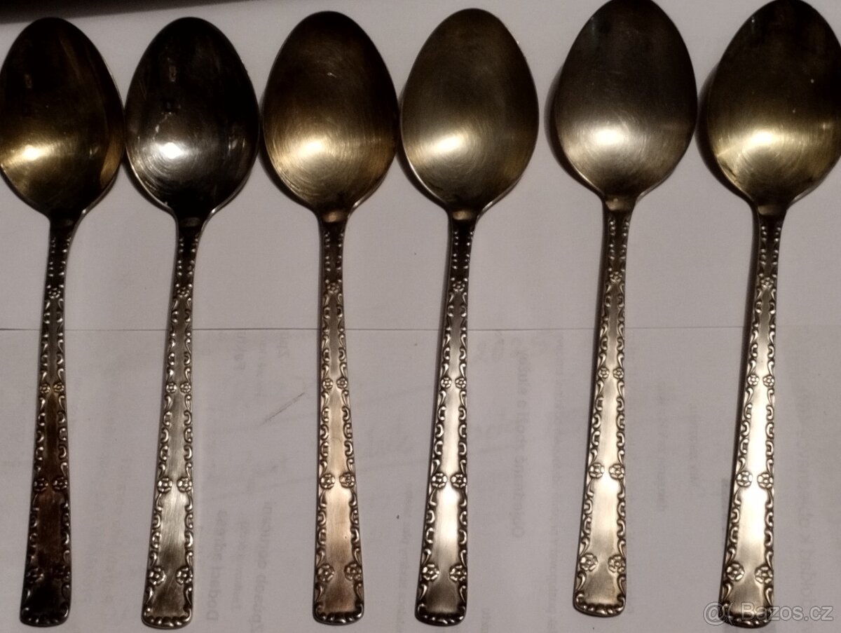 6xstaré krásně zdobené stříbrné lžíce značené