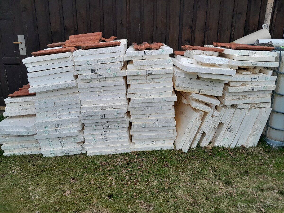 Venuji za odvoz použitý podlahový polystyren
