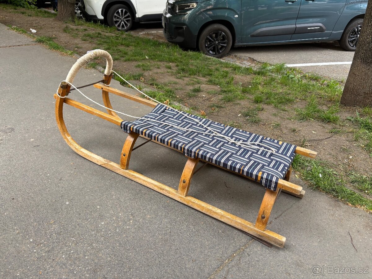 Sáňky