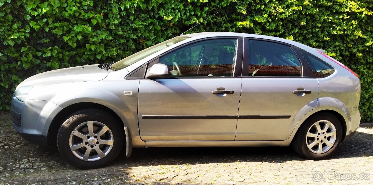 Ford Focus 1.6 i, LPG, 74 kW, r.v.2005