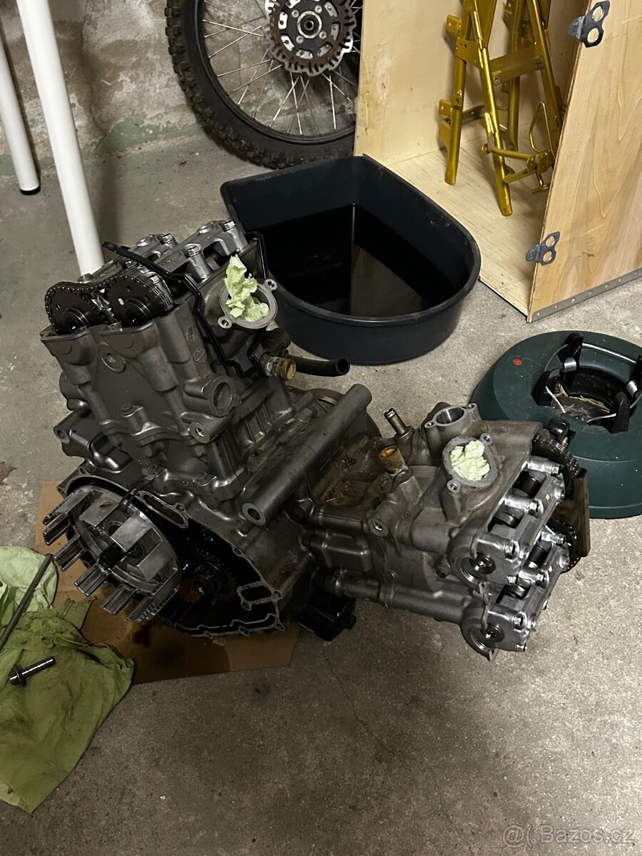 SV650 2002 Díly motoru P503