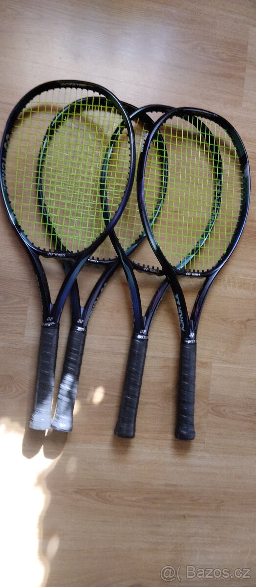 Tenisové rakety YONEX