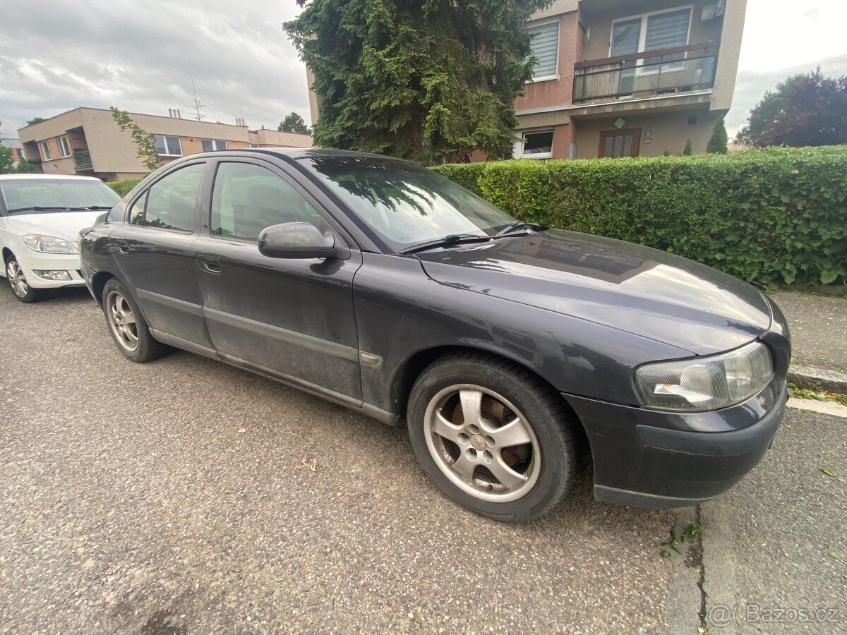 Volvo S60 2,4i 103kw + LPG