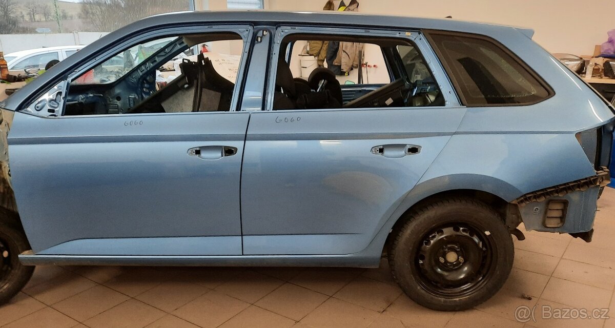 nd ze škoda fabia 3, 999MPI 55kW, sv.modrá,bílá