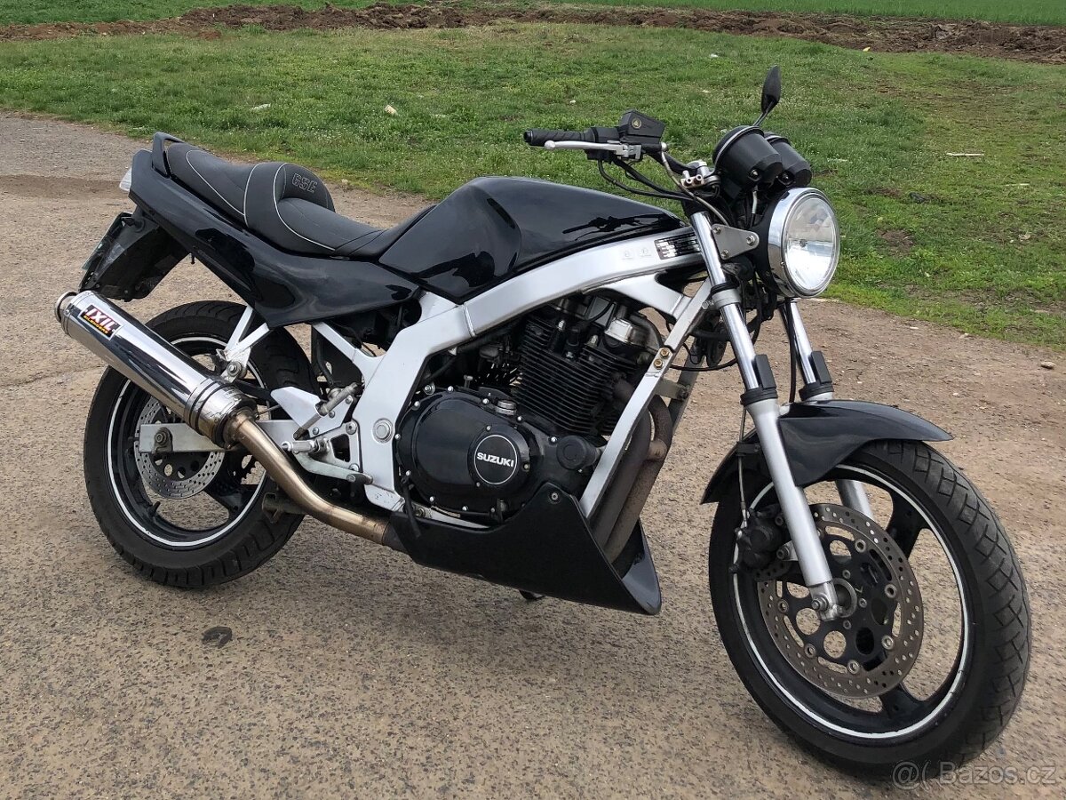 Suzuki GS 5OOE
