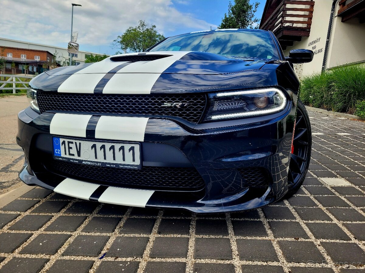 Dodge charger 6.2 hemi srt Hellcat 527kw, DPH, ČR