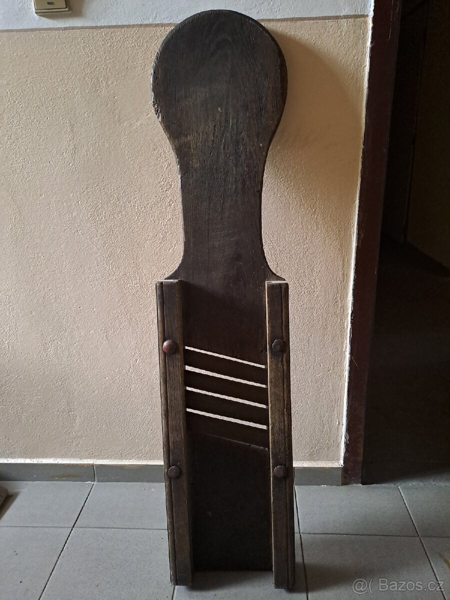 Krouhač na zelí
