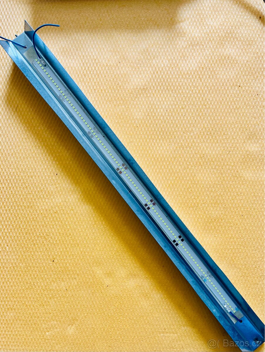 LED panelové svítidlo