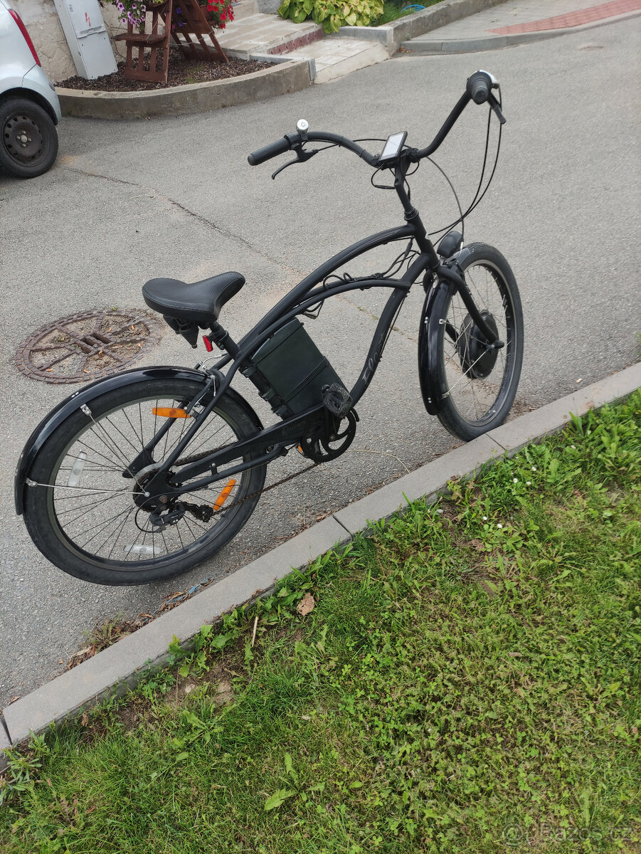 Electra Cruiser 48V 1000W v předním kole