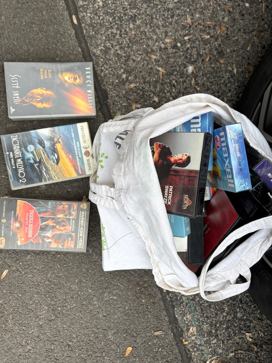 Prodám VHS filmy-20ks
