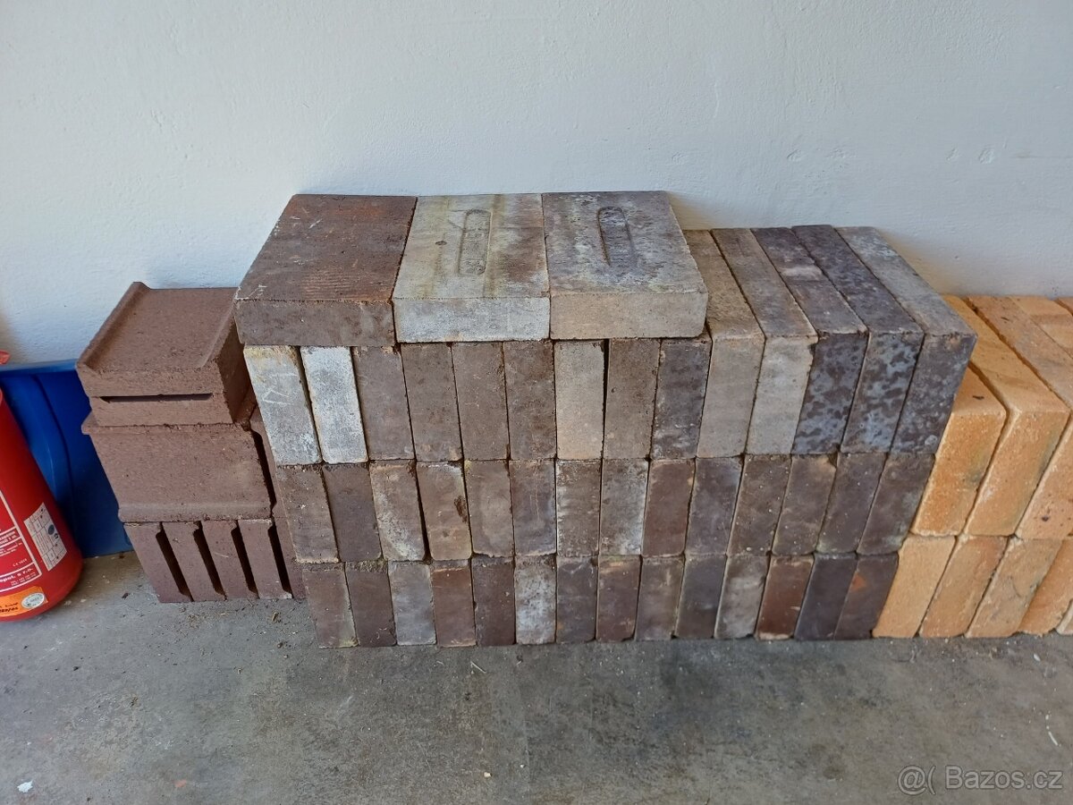 Magnezitové a šamotové cihly