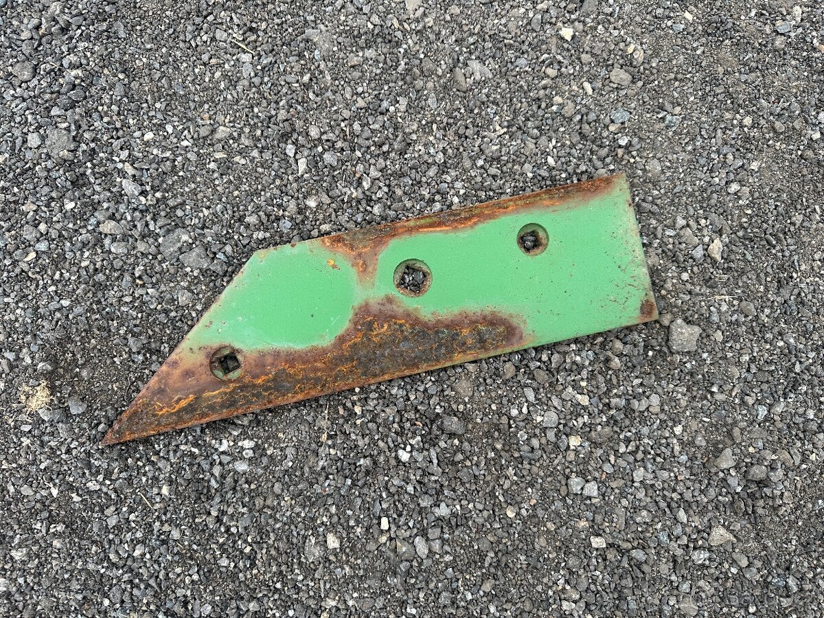 Přední plaz pravý Ross Universum