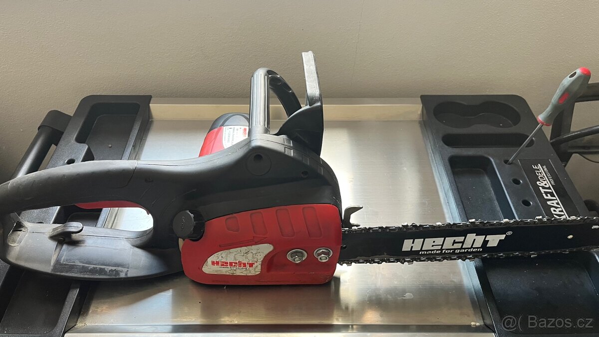 Elektrická řetězová pila Hecht 1835