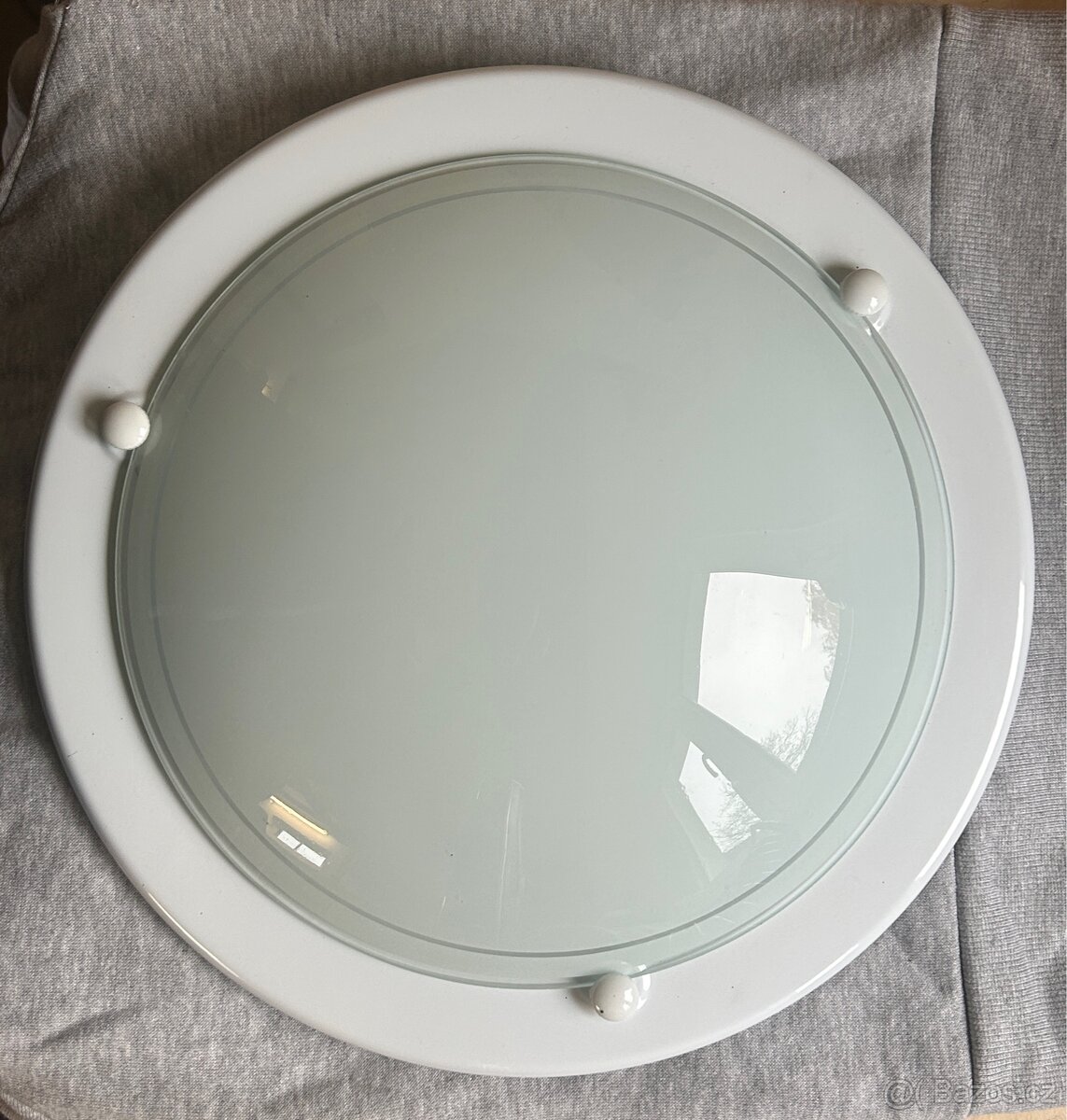 Stropní lampa E27 max 1x60W - nové