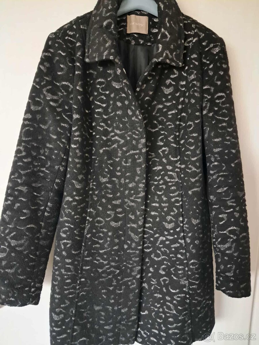 Kabátek dámský, velikost 40