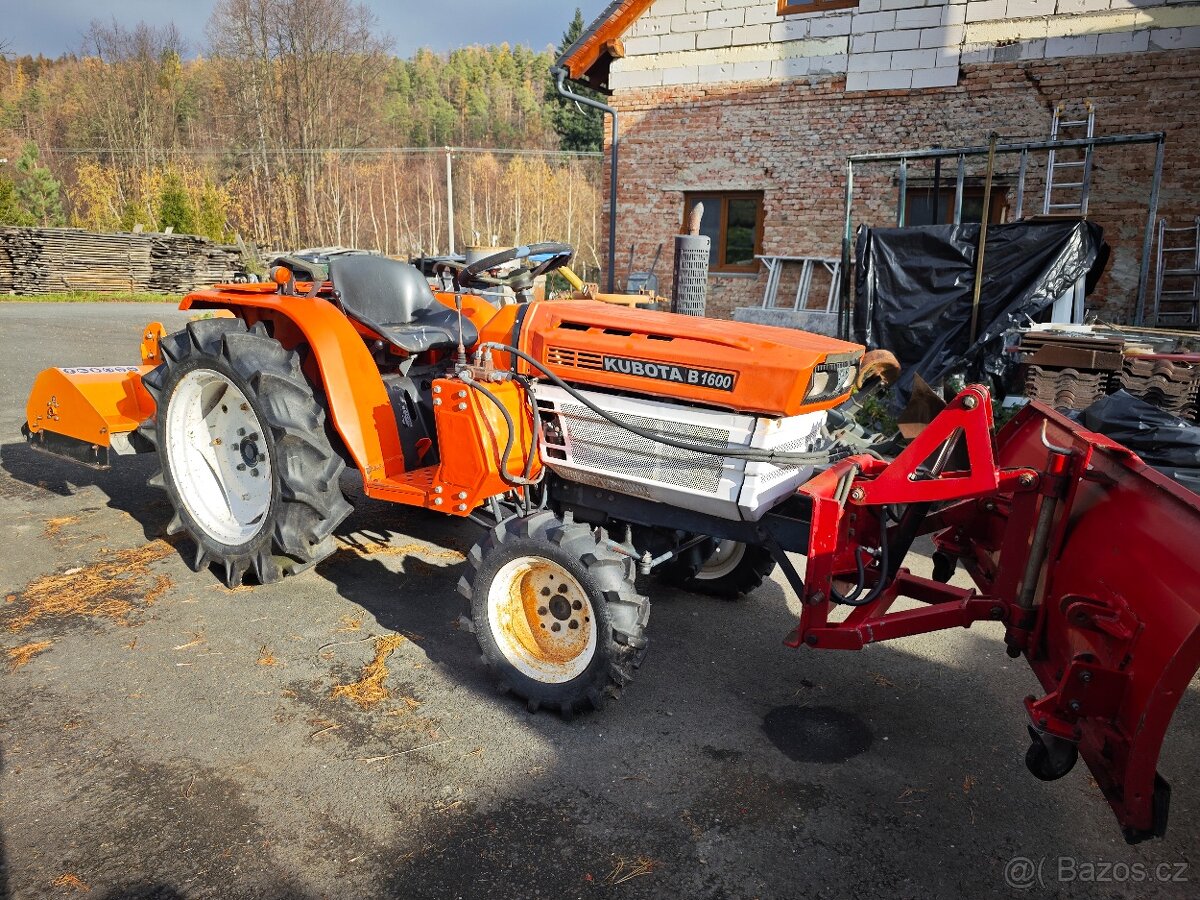 Malotraktor Kubota B1600