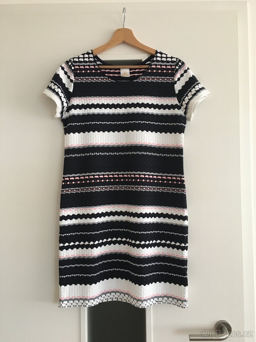 Elastické letní šaty vel. 40/42