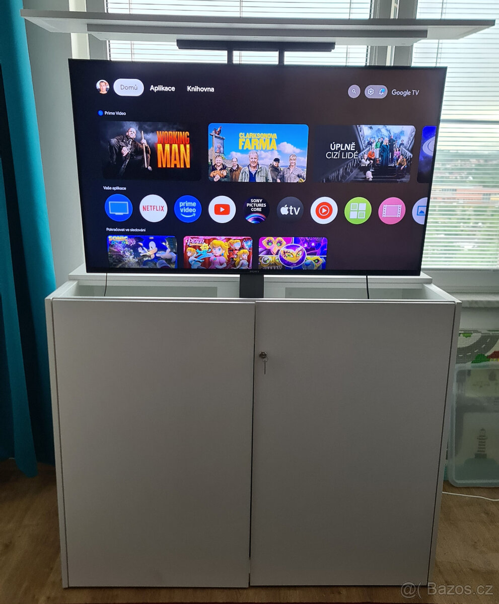 Komoda, motorizovaný stojan, TV SONY XR-50X90S