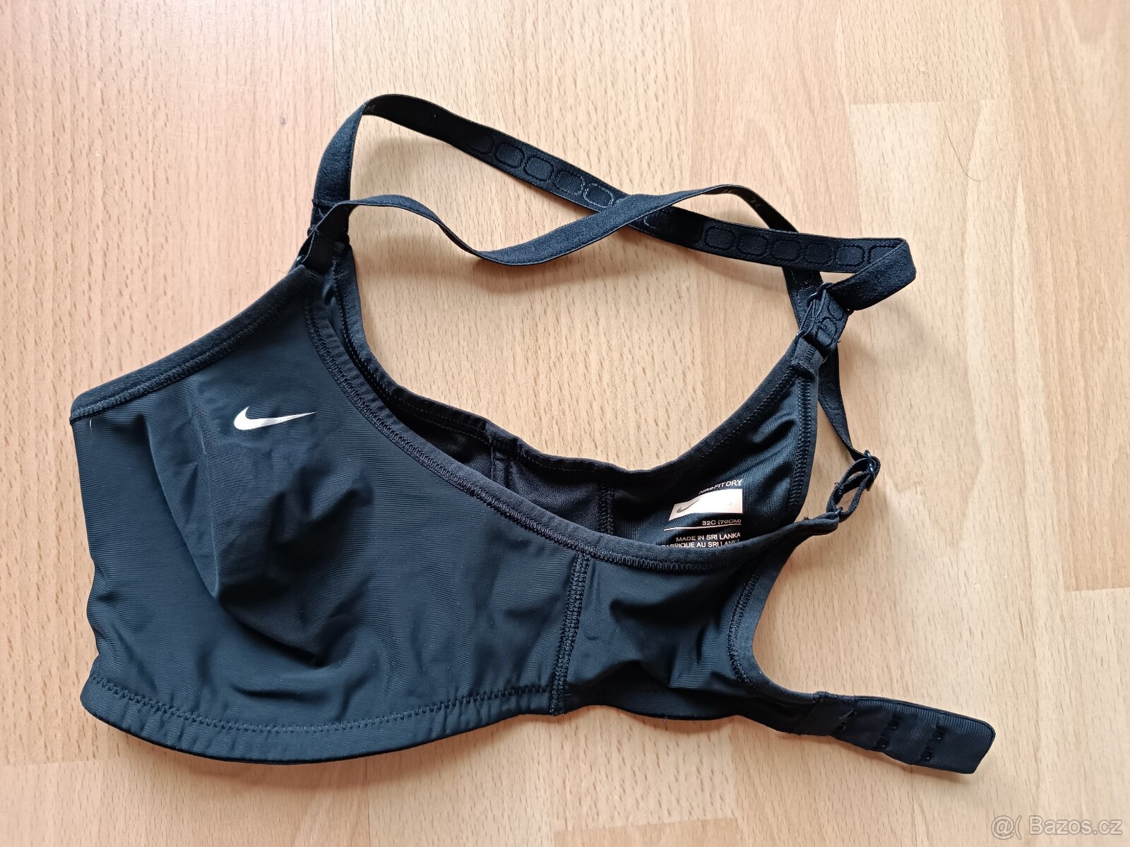Nová dívčí sportovní podprsenka Nike, vel. 32C
