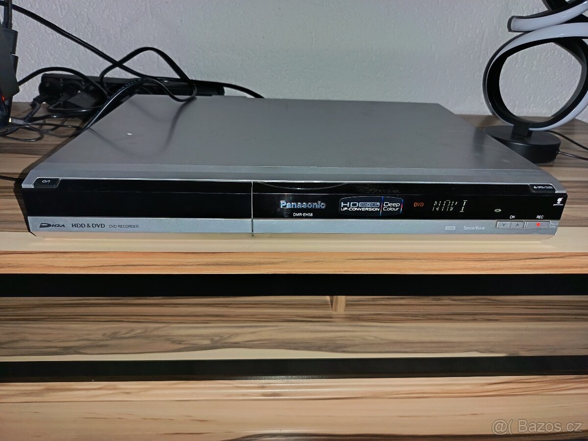 Panasonic rekorder DVR EH 58