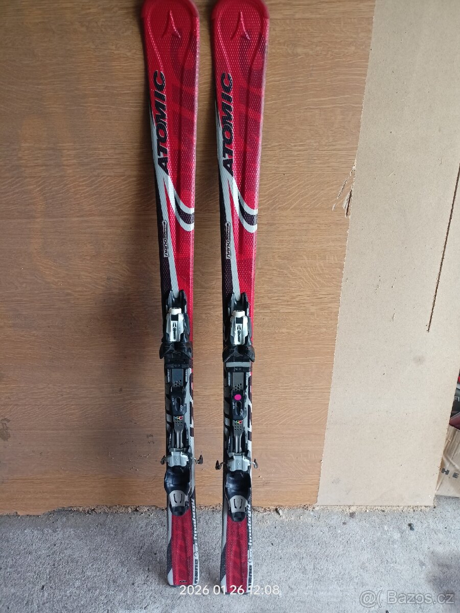 Prodám Atomic carvingu 141cm