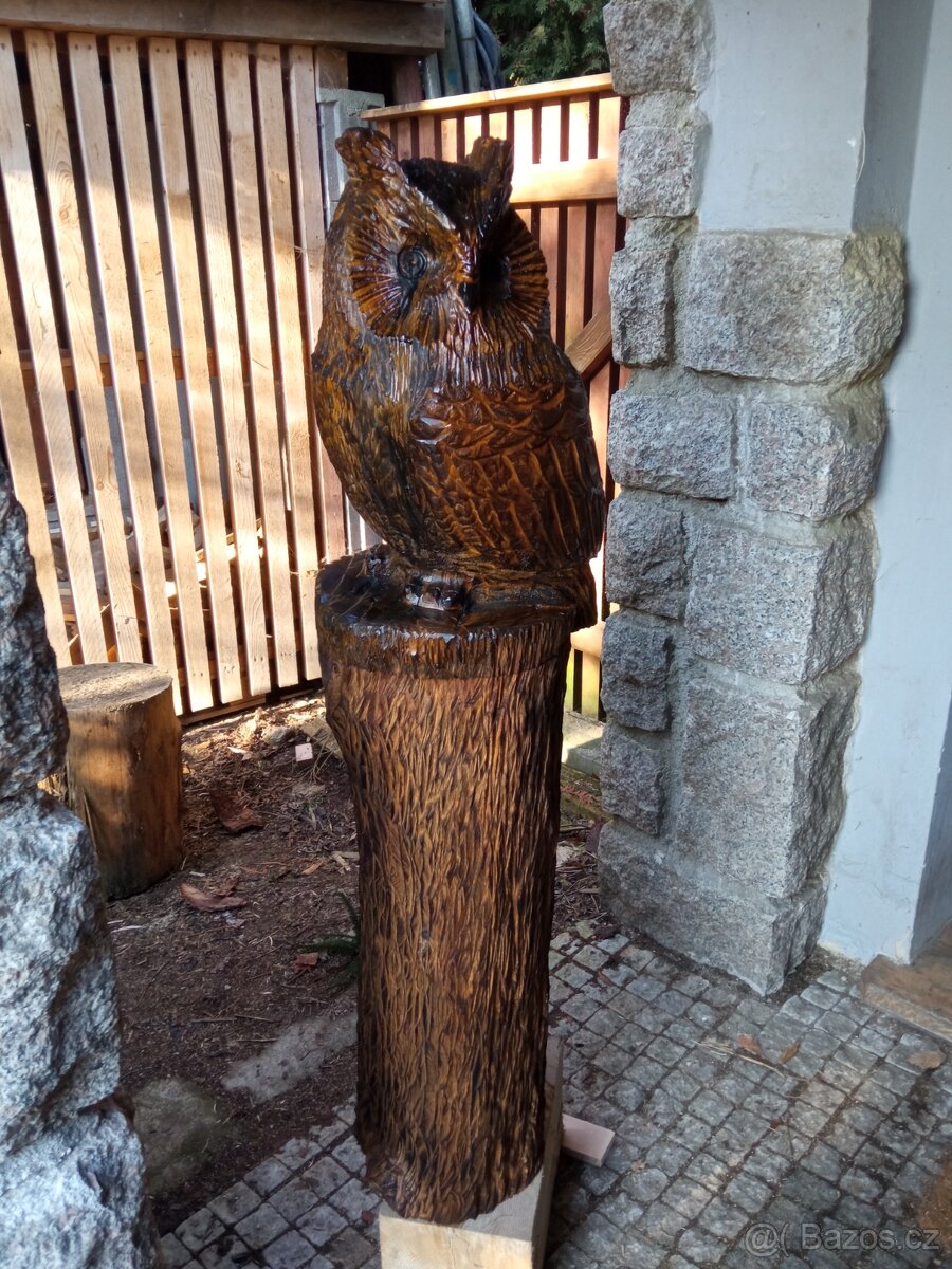 Dřevěná socha - sova