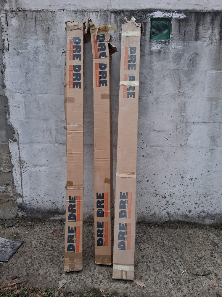 OBLOŽKA DRE NA ZÁRUBEŃ