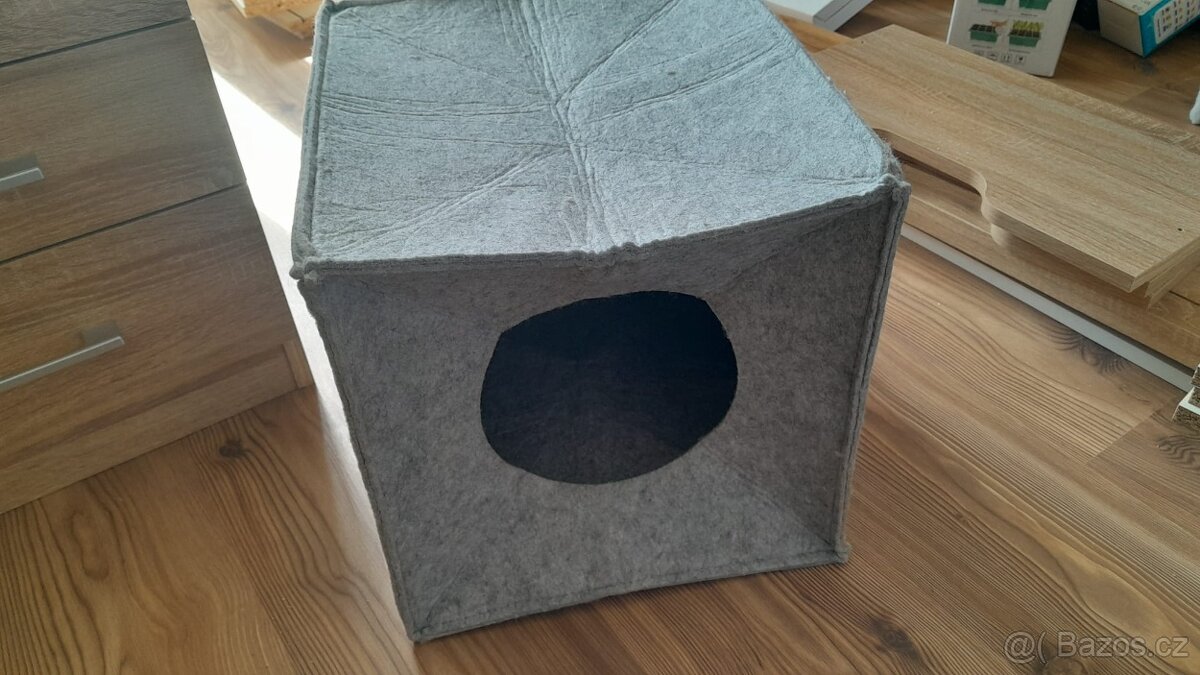 Látková bouda pro kočky