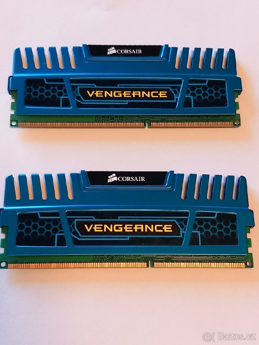Ram Corsair DDR3 2x4GB