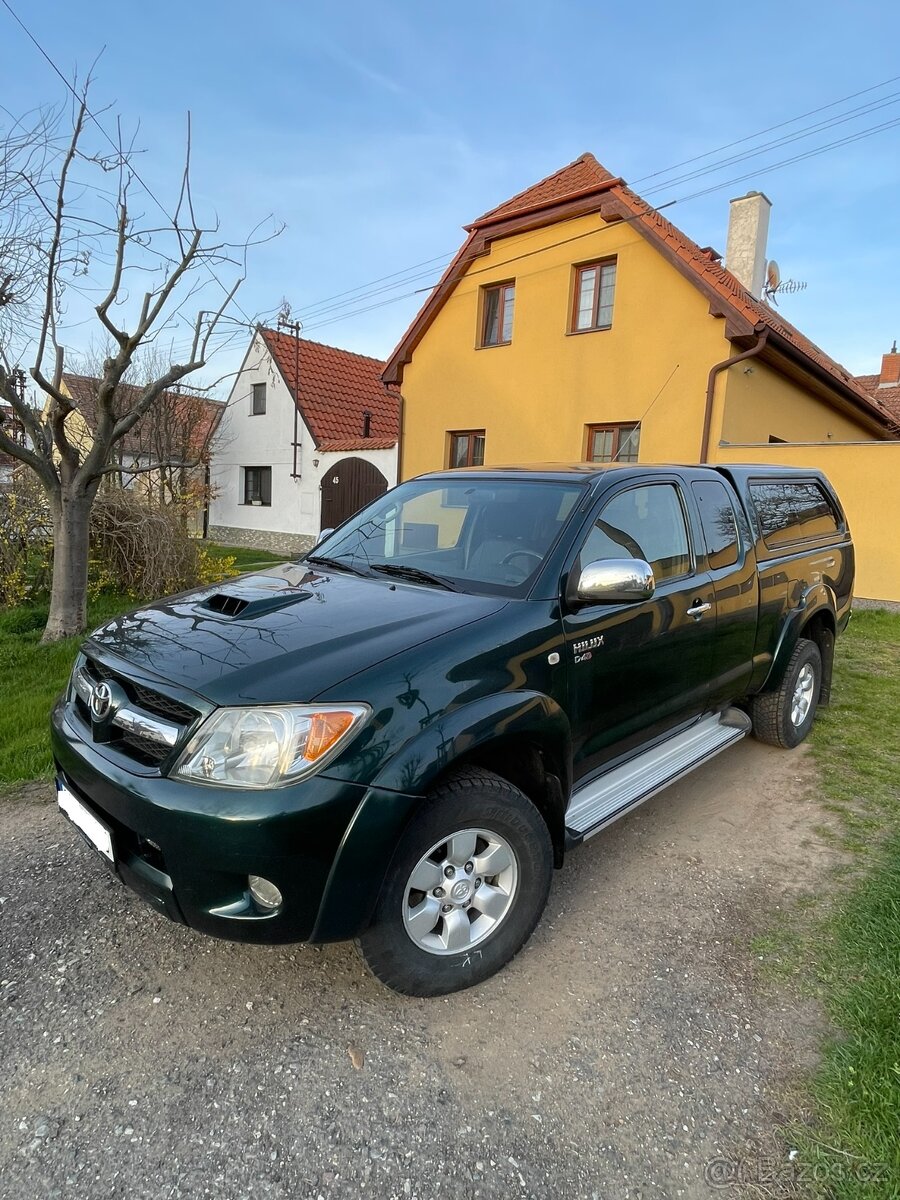 Toyota Hilux 2.5 D-4D 4x4 (2008) - odpočet DPH