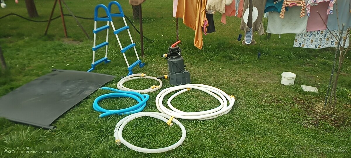 Písková filtrace, solární ohřev, bazénové schůdky