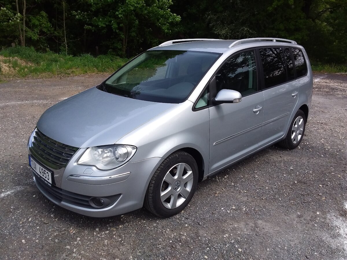 TOURAN FACELIFT,,1.9TDI 77KW,,NAJ 187TKM,,XENON,,KLIMA,,STK