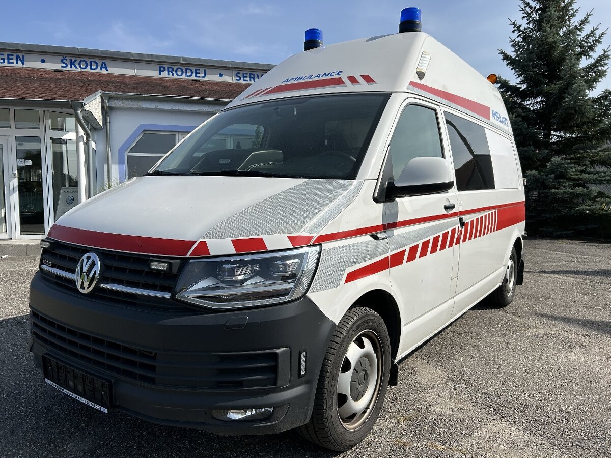 Volkswagen Transporter T6 - 2.0 TDI Sanitní vůz 4x4