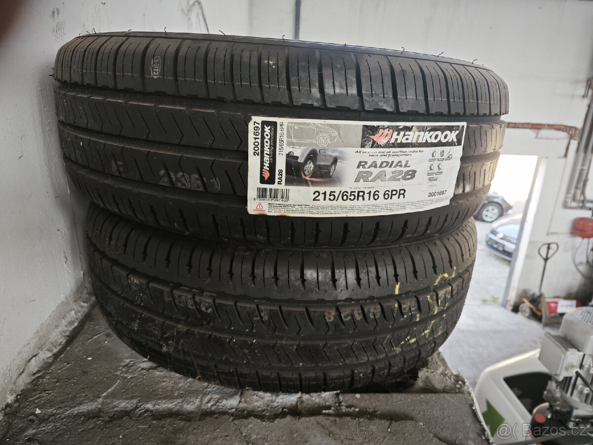 Pneu 215/65 r16c Hankook
1 200 Kč