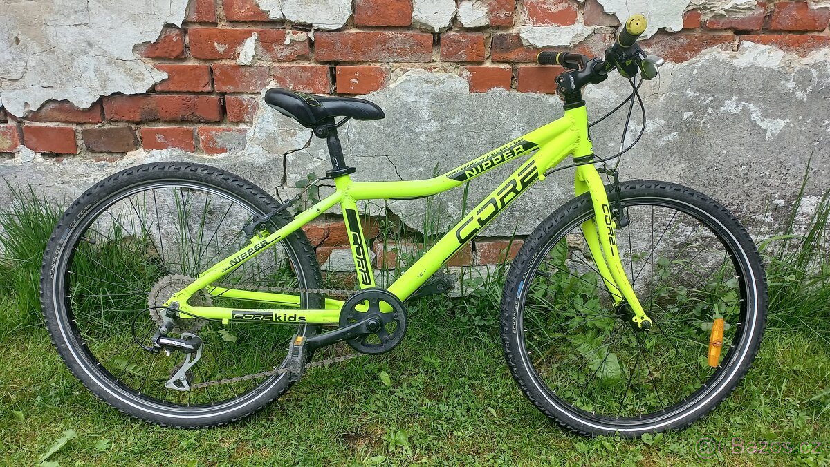 Core Nipper 24"