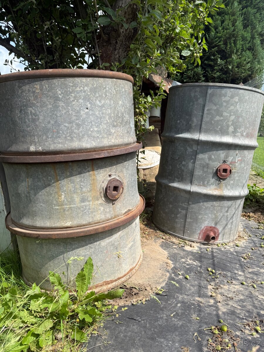 Pozinkované sudy 200l